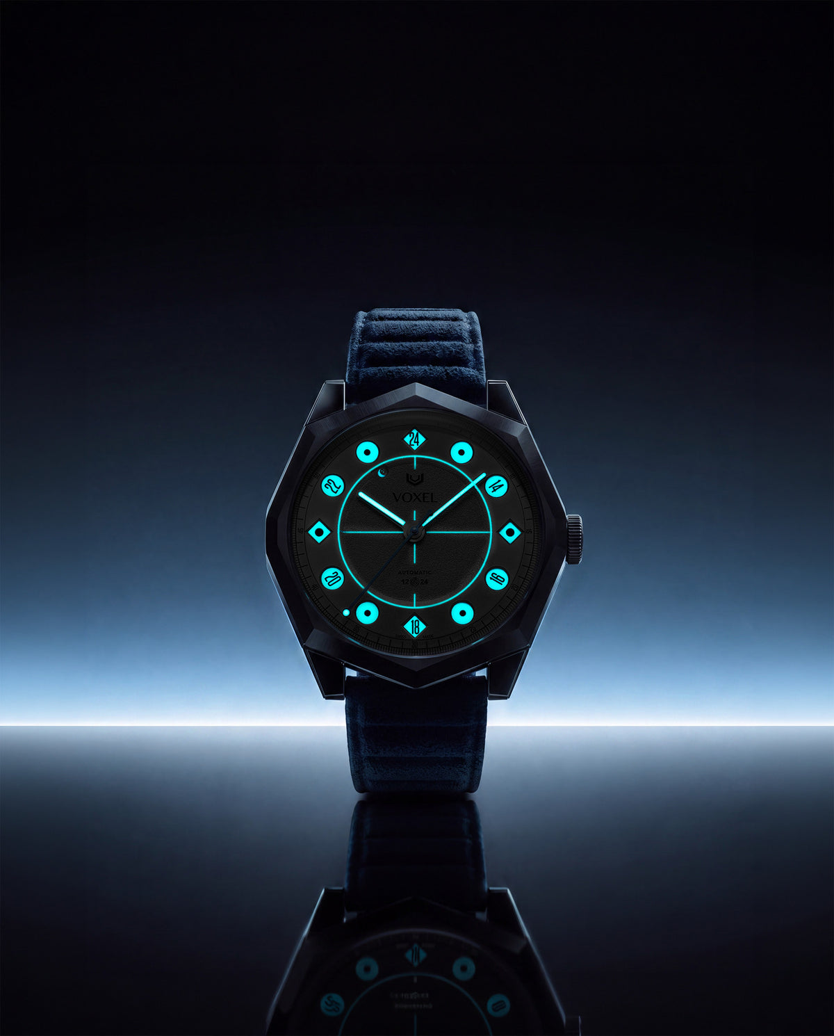 VOXEL Meridion dial and hands glowing in the dark